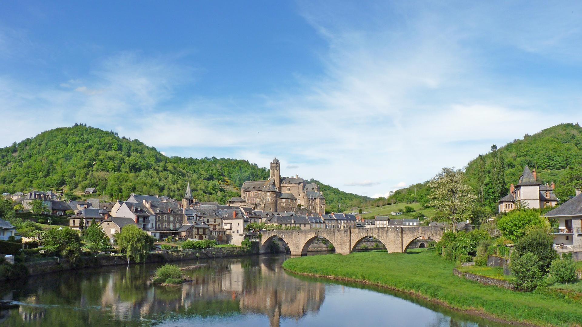 Camping in Aveyron, im Herzen der Natur. Camping en Aveyron ist die